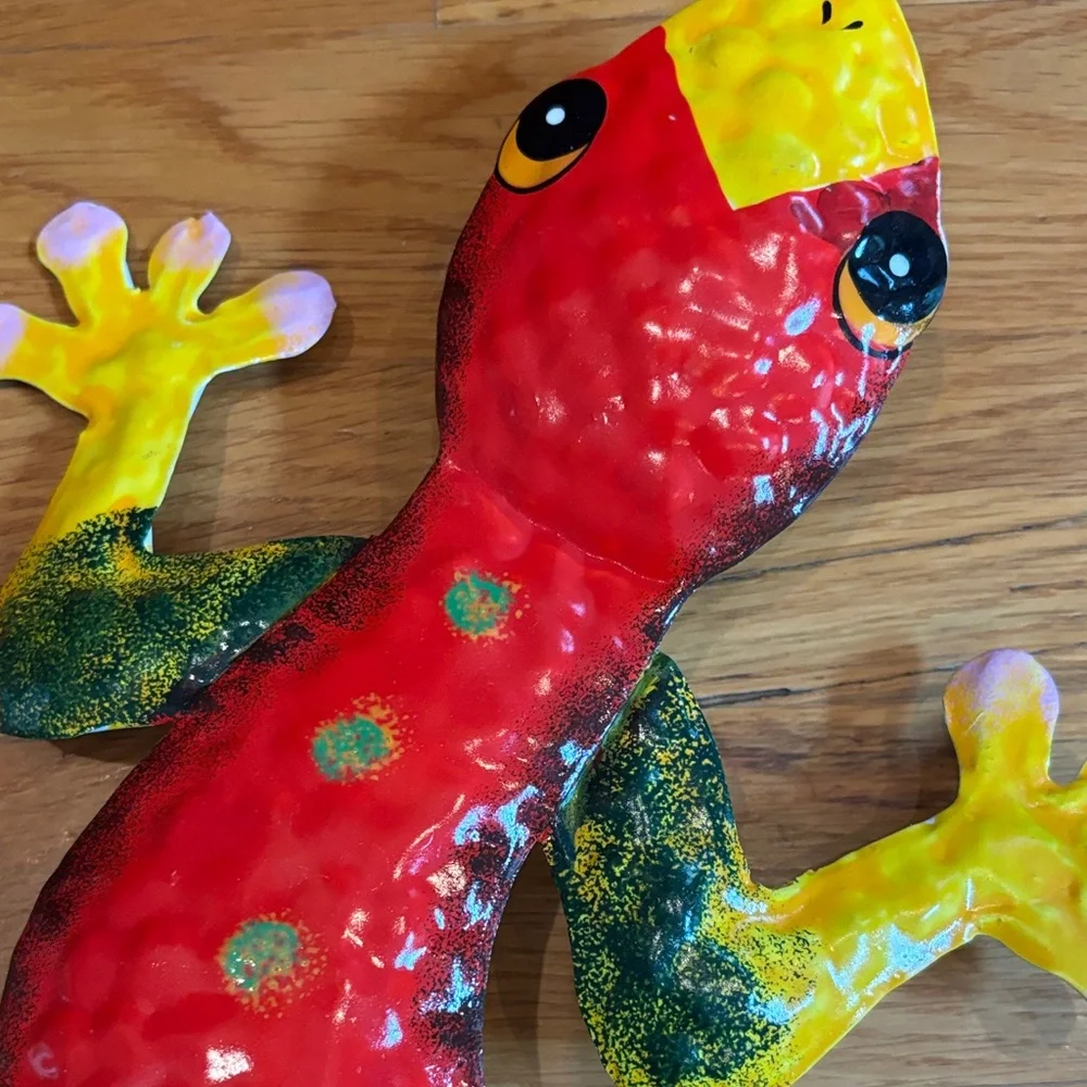 Vibrant Gecko Wall Art Set - Red and Green - Picture 5 of 6